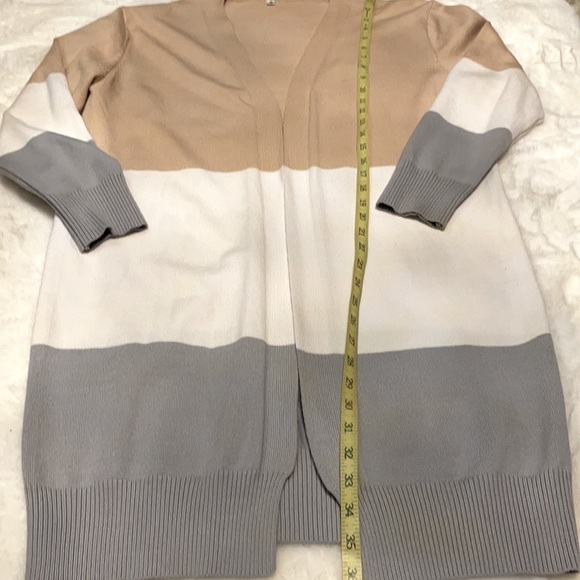women’s long sleeve soft knit cardigan color block Ribbed hem cuffs. Relax fit M - Picture 3 of 5